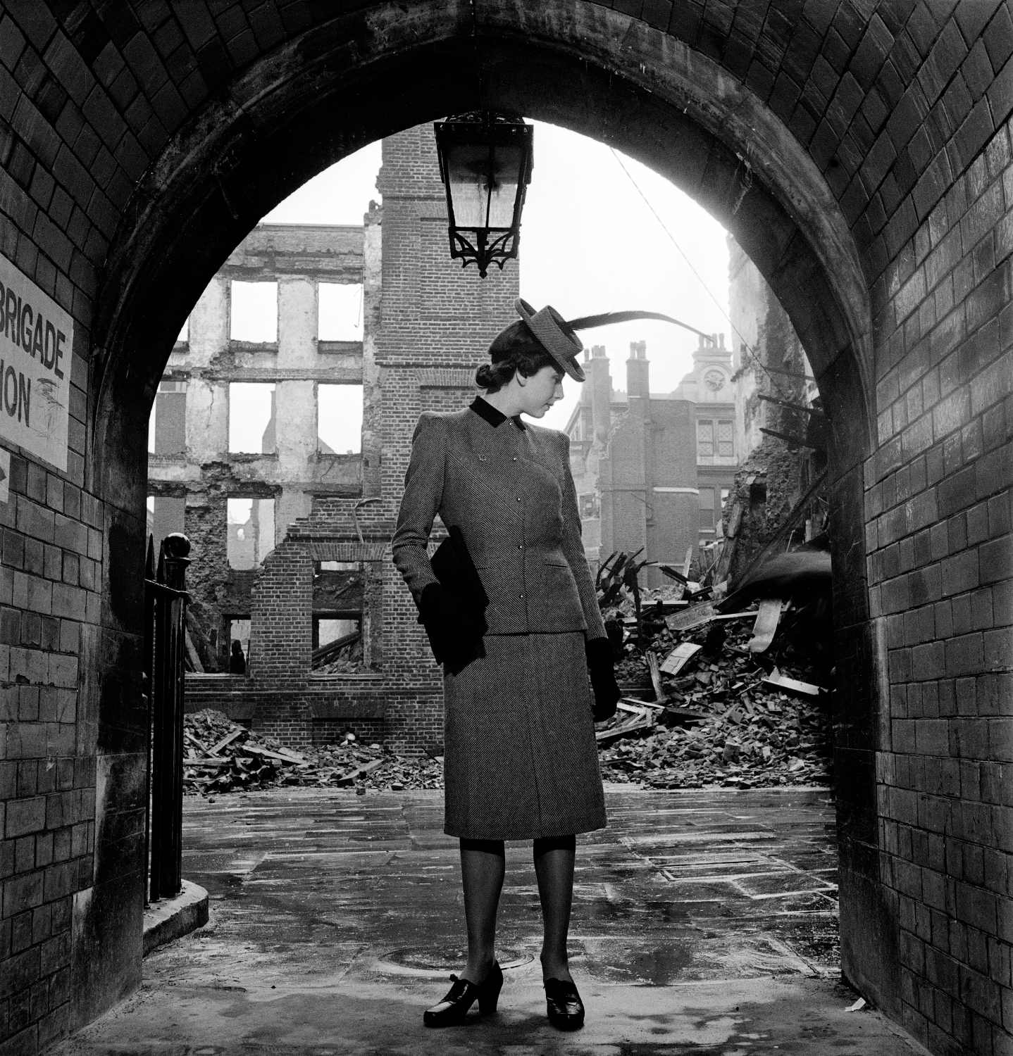 Elizabeth Cowell wearing Digby Morton suit